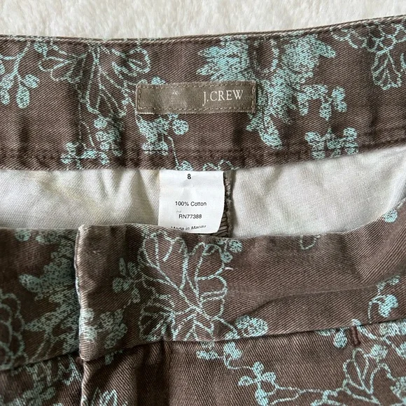 J.Crew Women’s Preloved Vintage Brown Floral Chino Shorts, Size 8 - Picture 3 of 6